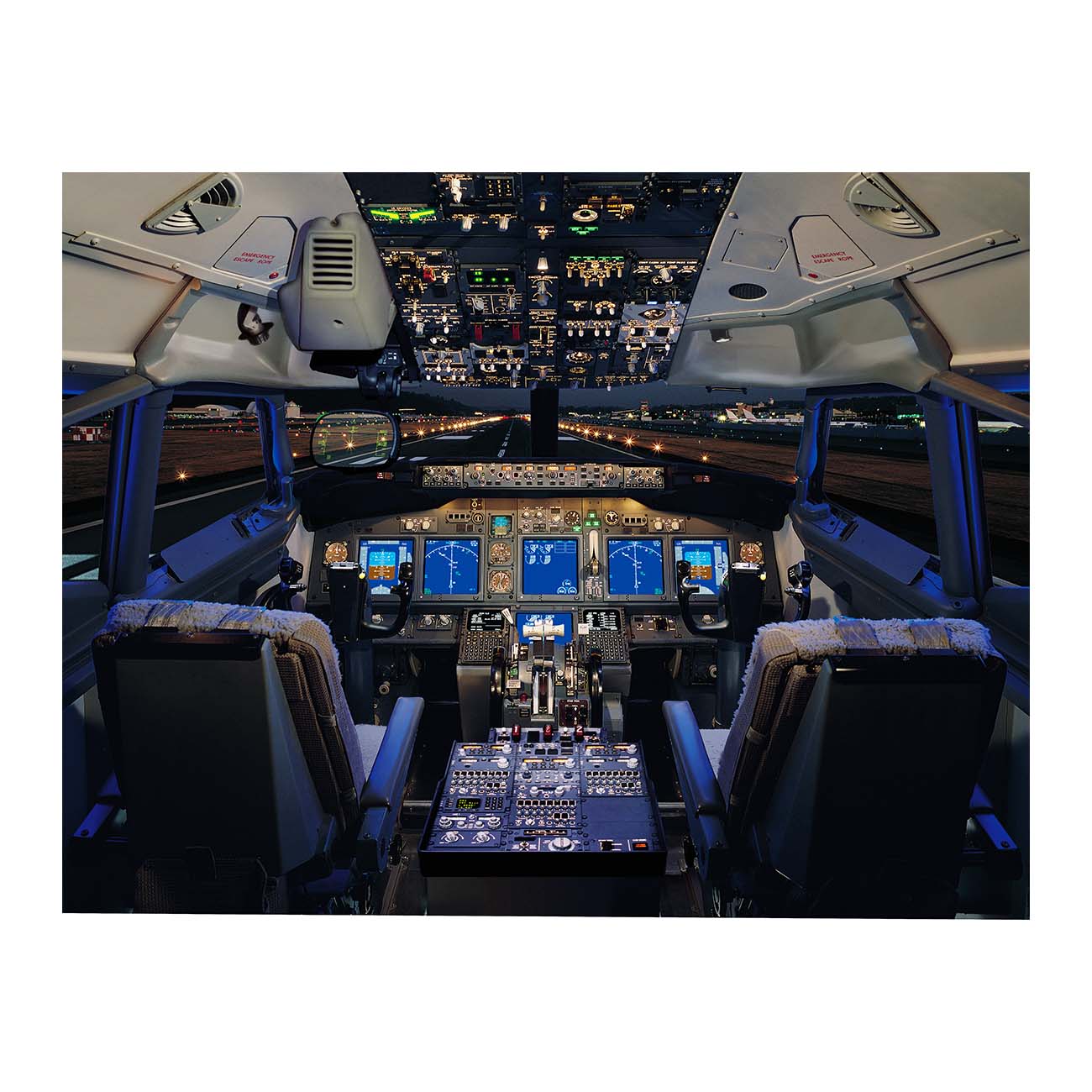 Boeing 737 800 Cockpit boeing-737-800-cockpit