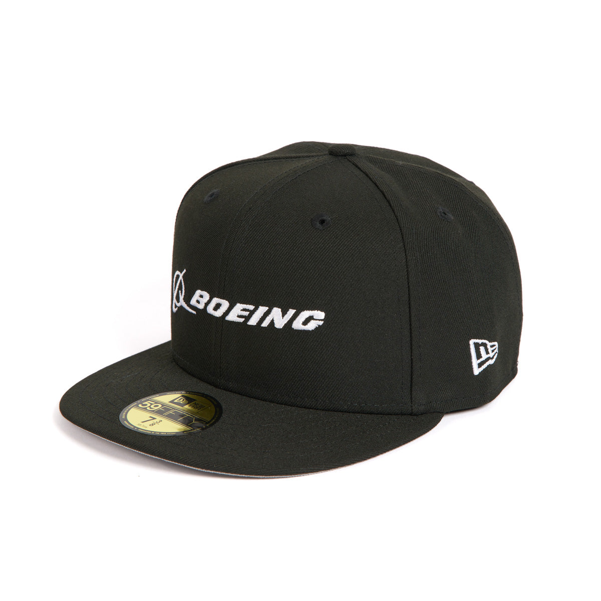 The Boeing Stores New Era 59FIFTY fitted cap in black showcases BOEING embroidered in white on the front. It features a flat brim, a size detail sticker, and the iconic New Era logo stitched on the side.