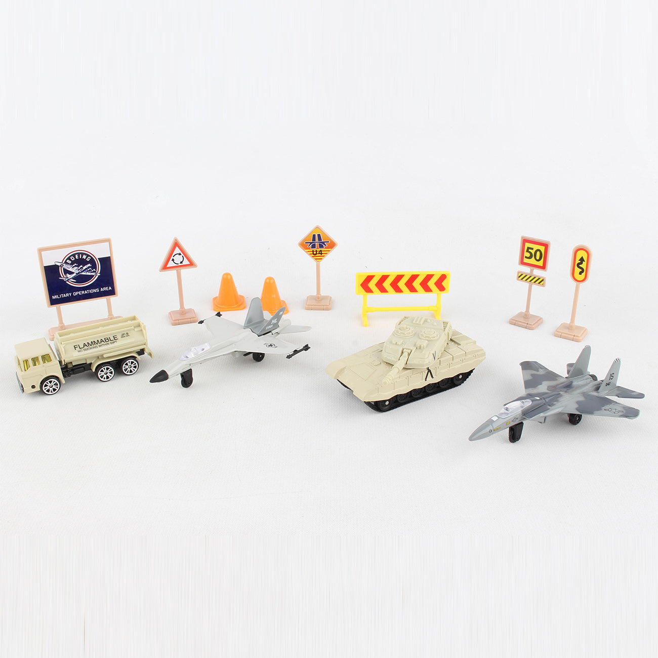 Boeing Military Playset – The Boeing Store