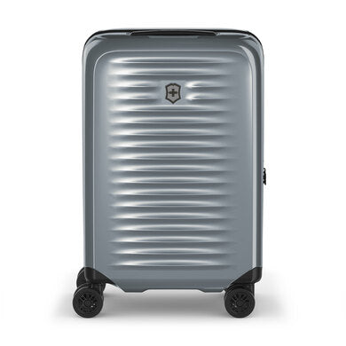 Victorinox carry on on sale
