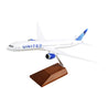 United Airlines 2019 Boeing 787-10 1:200 Model