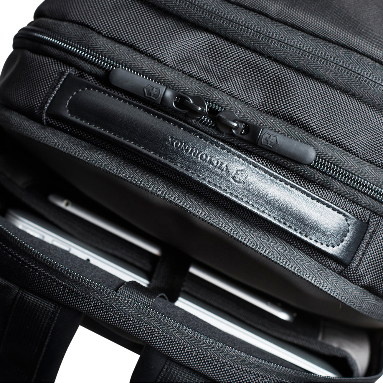 altmont 3.0 deluxe laptop backpack Victorinox Altmont Professional Deluxe Travel Laptop Backpack